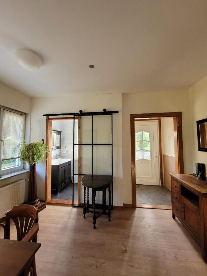 La Petite Gloire Bed and Breakfast Pogum Εξωτερικό φωτογραφία